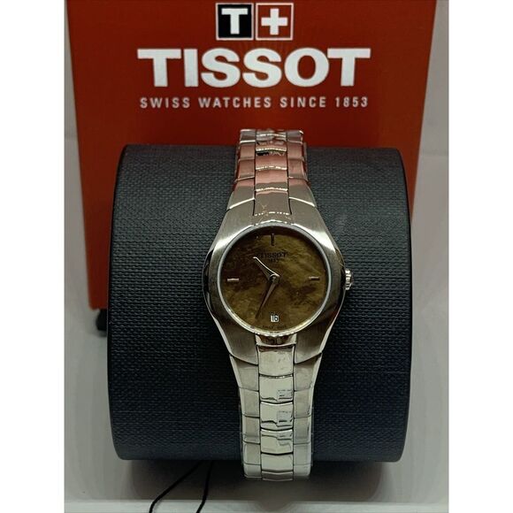 Tissot T0966.009.11.431.00 Womens Stainless Steel Analog Dial Quartz Watch WAT10 - Picture 3 of 12